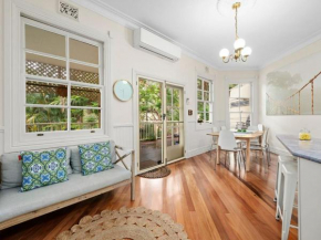 Jacaranda Villa Korora Beach NSW